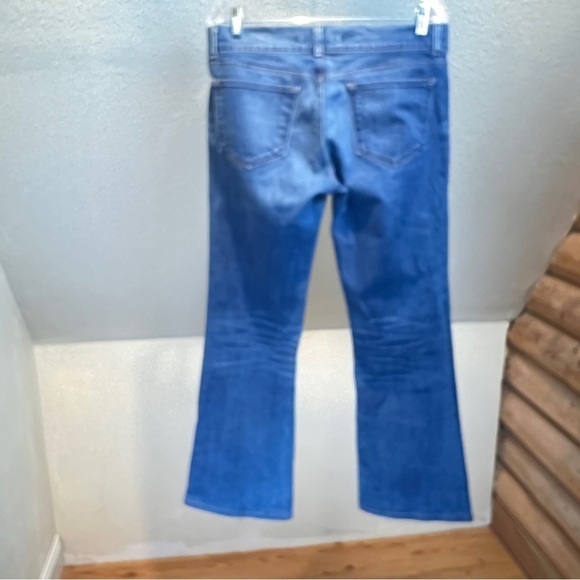 J BRAND LOVESTORY JEANS. Medium Wash W/factory distressing. Size 16. Bellbottoms - Picture 8 of 8